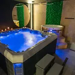 W Gorach Blask Beskidu- Sauna, Jacuzzi, Balia W Cenie Villa