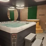 W Gorach Blask Beskidu- Sauna, Jacuzzi, Balia W Cenie *