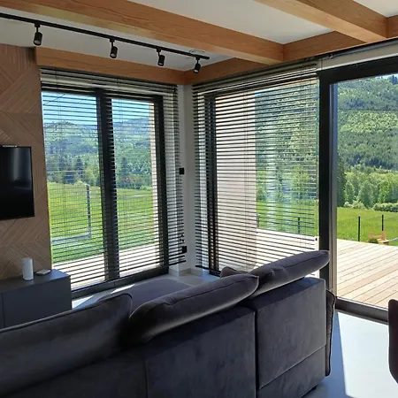 W Gorach Blask Beskidu- Sauna, Jacuzzi, Balia W Cenie