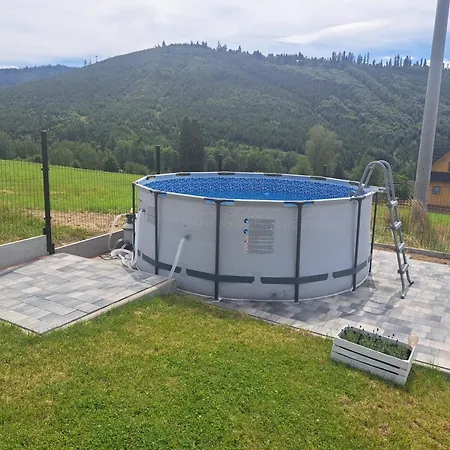 W Gorach Blask Beskidu- Sauna, Jacuzzi, Balia W Cenie Willa