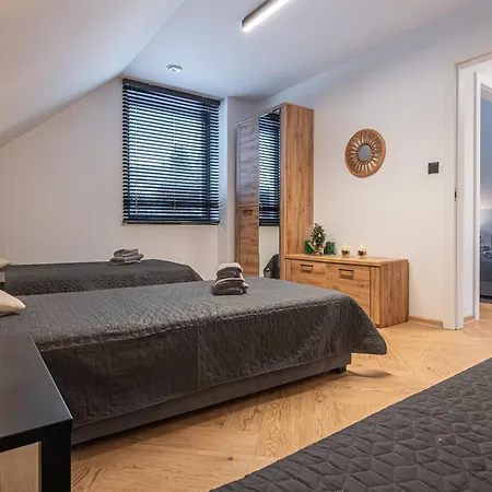 W Gorach Blask Beskidu- Sauna, Jacuzzi, Balia W Cenie *