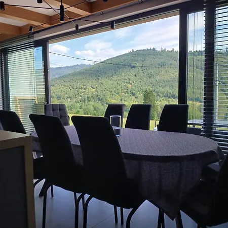 W Gorach Blask Beskidu- Sauna, Jacuzzi, Balia W Cenie Villa
