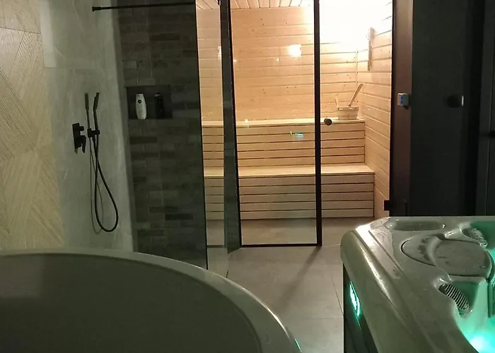 W Gorach Blask Beskidu- Sauna, Jacuzzi, Balia W Cenie Vila *