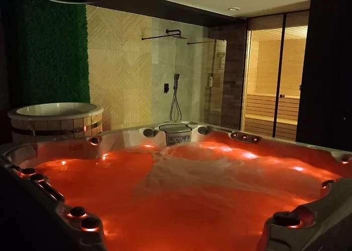 W Gorach Blask Beskidu- Sauna, Jacuzzi, Balia W Cenie Villa *