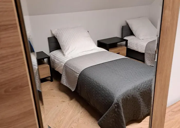 W Gorach Blask Beskidu- Sauna, Jacuzzi, Balia W Cenie