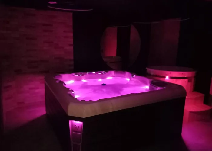 W Gorach Blask Beskidu- Sauna, Jacuzzi, Balia W Cenie Vila *