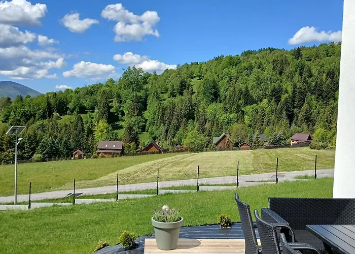 W Gorach Blask Beskidu- Sauna, Jacuzzi, Balia W Cenie Villa