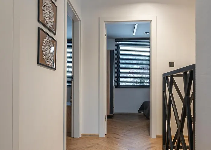 W Gorach Blask Beskidu- Sauna, Jacuzzi, Balia W Cenie * Zlatna