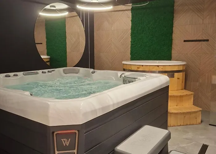 W Gorach Blask Beskidu- Sauna, Jacuzzi, Balia W Cenie *